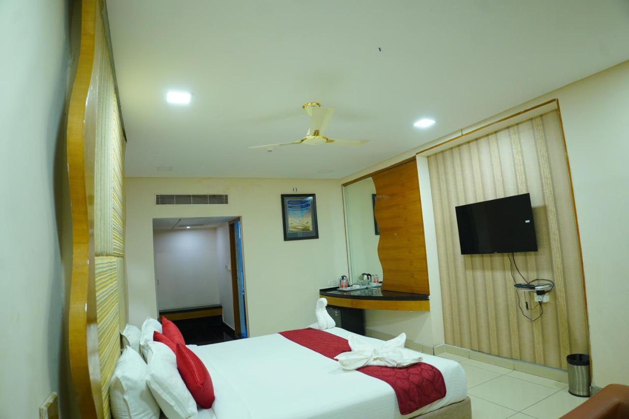 Hotel Grand Nagarjuna By Konark Hotels Guntūr Dış mekan fotoğraf