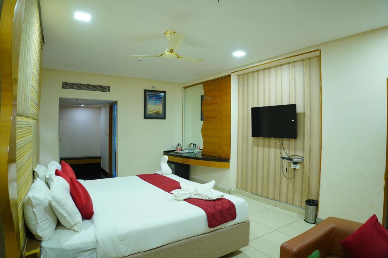 Hotel Grand Nagarjuna By Konark Hotels Guntūr Dış mekan fotoğraf