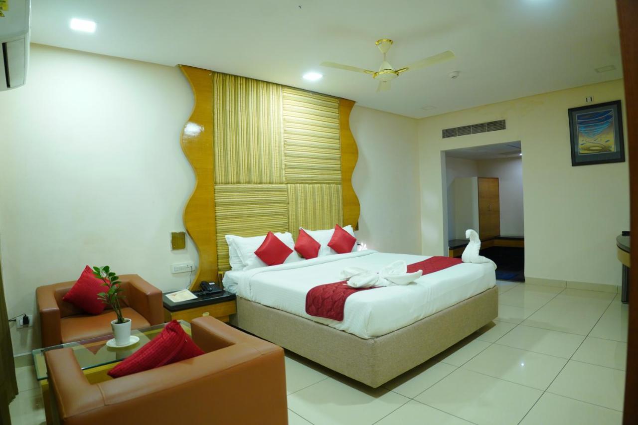 Hotel Grand Nagarjuna By Konark Hotels Guntūr Dış mekan fotoğraf